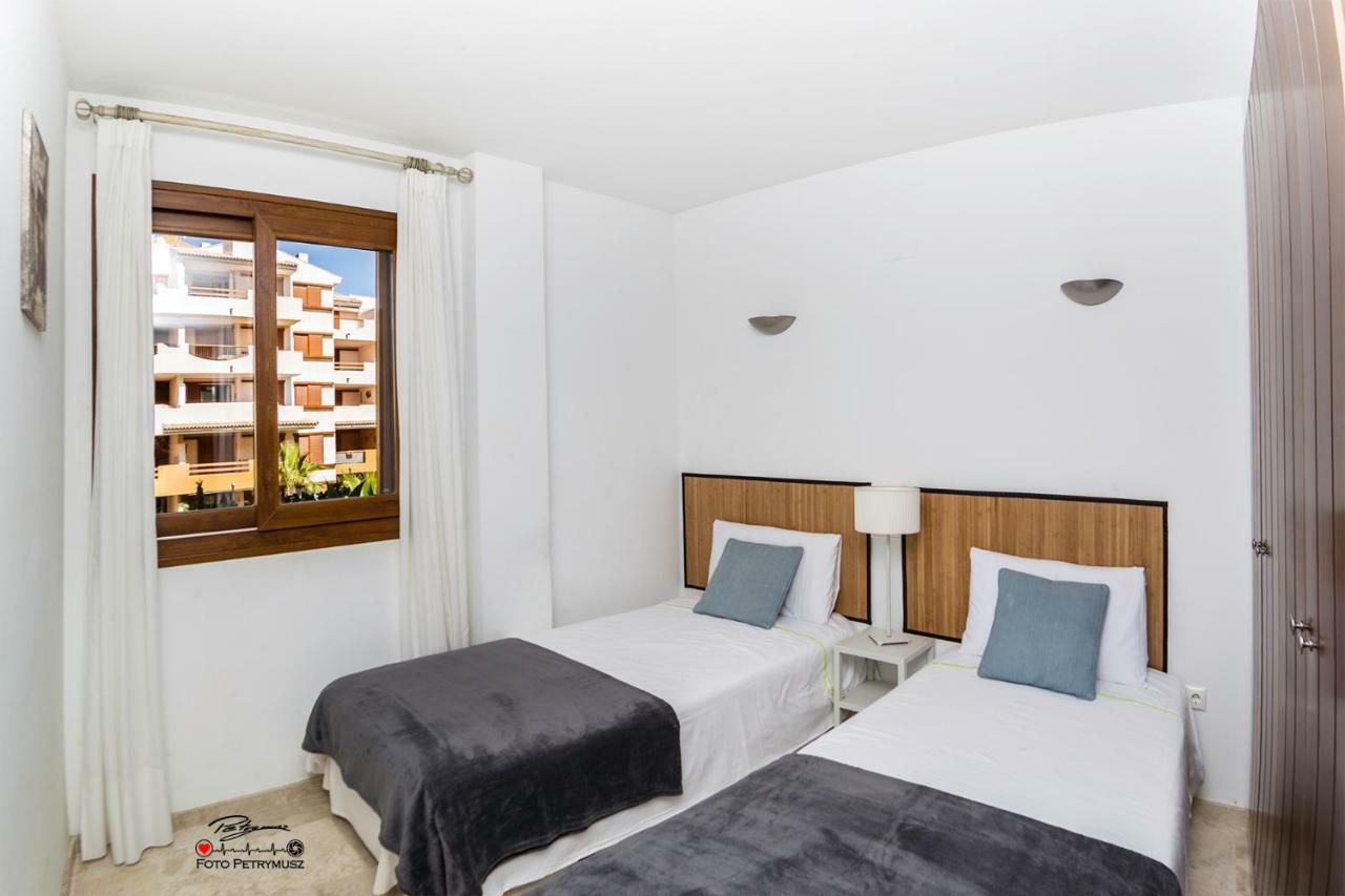 Apartamento "Blue" Muy Cerca Del Mar Torrevieja Exterior foto